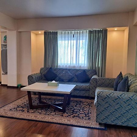 שילונג The Heritage Club - Tripura Castle Hotel And Spa מראה חיצוני תמונה