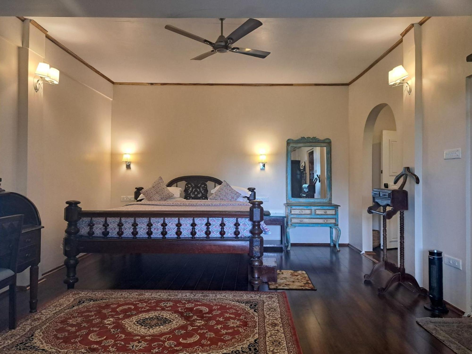 שילונג The Heritage Club - Tripura Castle Hotel And Spa מראה חיצוני תמונה