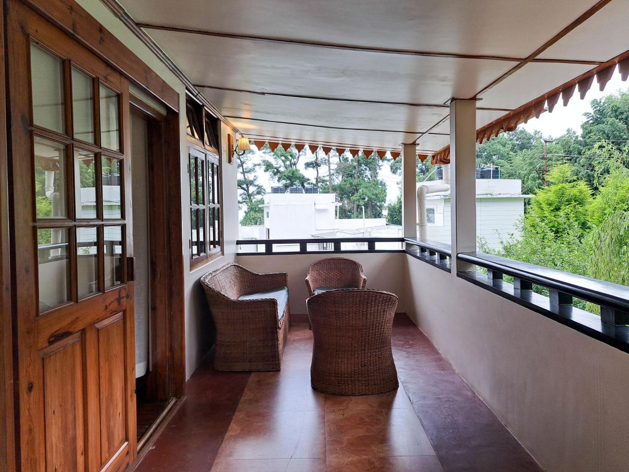 שילונג The Heritage Club - Tripura Castle Hotel And Spa מראה חיצוני תמונה