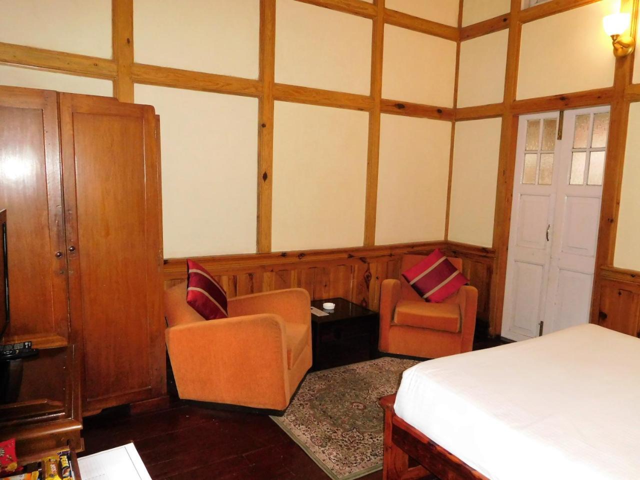 שילונג The Heritage Club - Tripura Castle Hotel And Spa מראה חיצוני תמונה