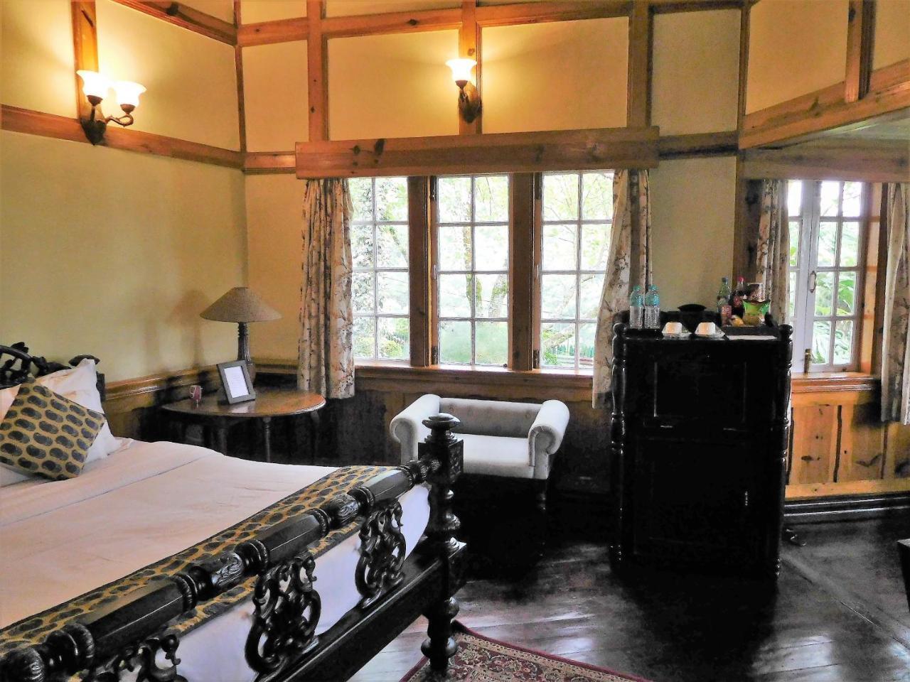 שילונג The Heritage Club - Tripura Castle Hotel And Spa מראה חיצוני תמונה